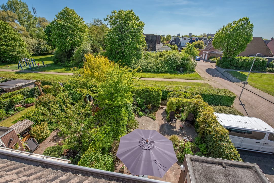 Photo 32 of Barentszrede 64