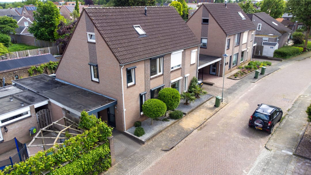 Foto 26 van Molenveldstraat 16