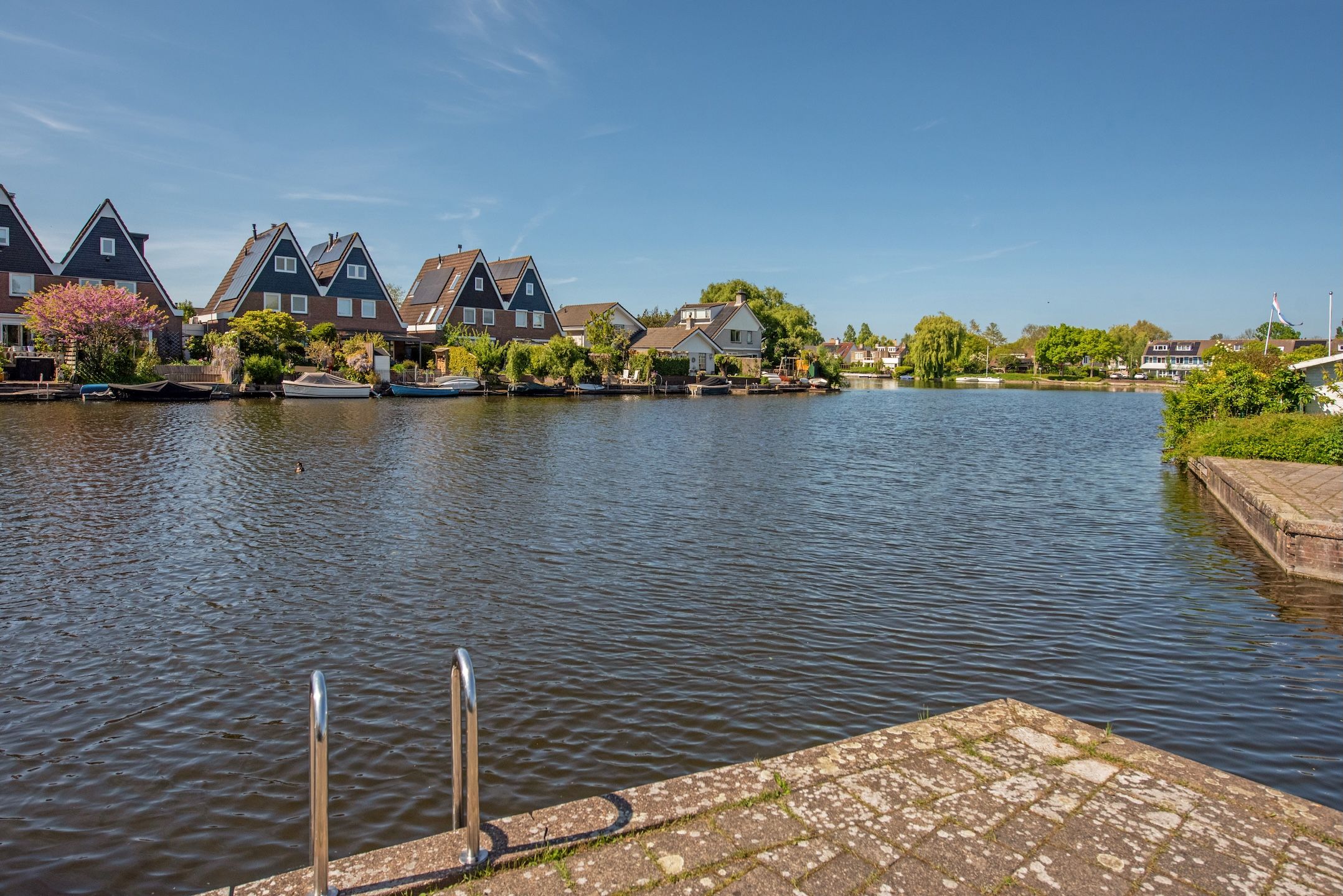 Photo 42 of Barentszrede 64