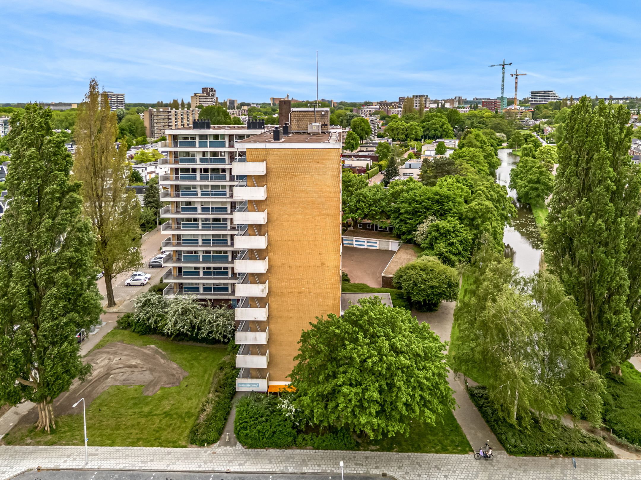 Foto 33 van Zonnesteinhof 32