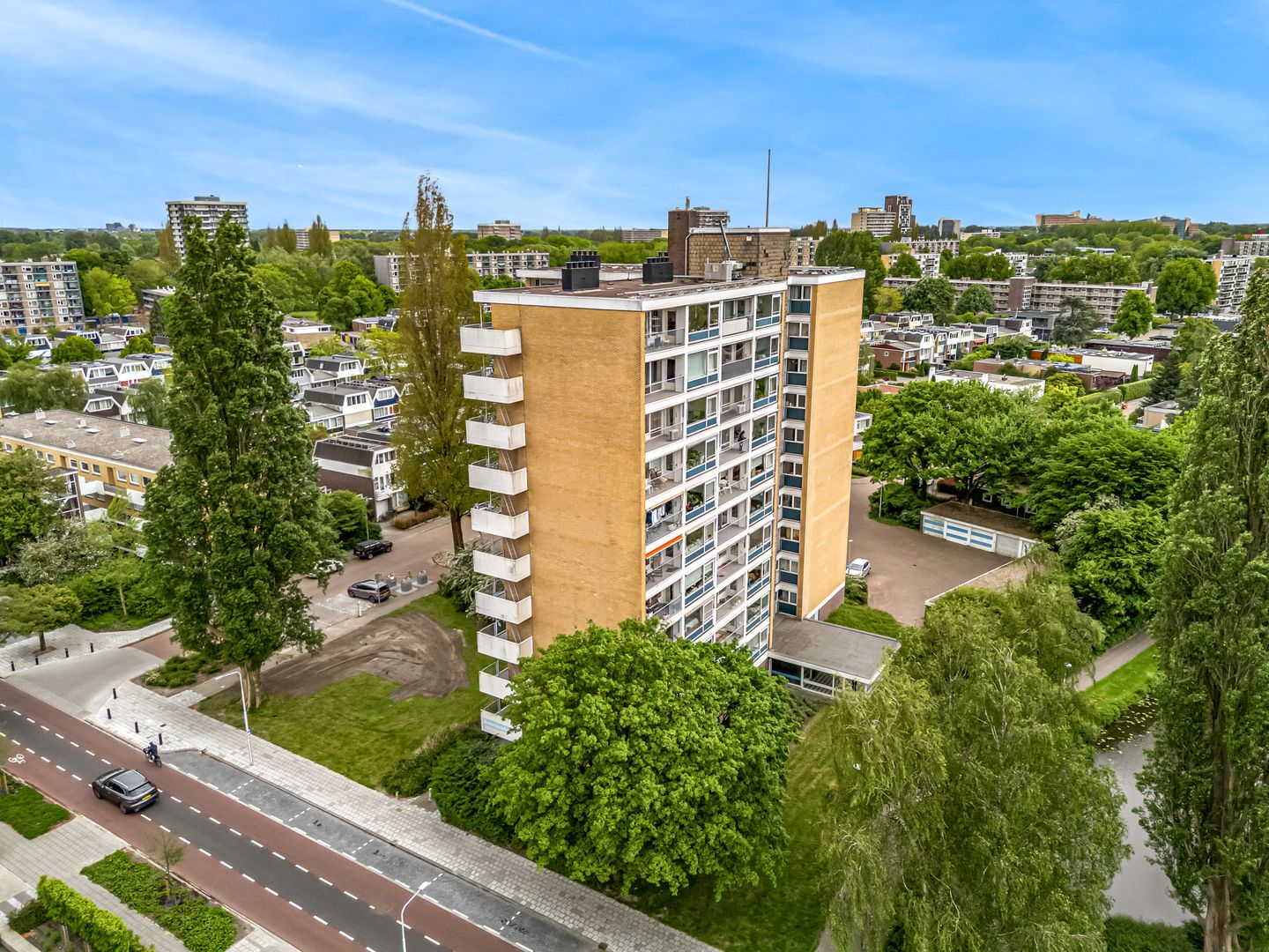 Foto 35 van Zonnesteinhof 32