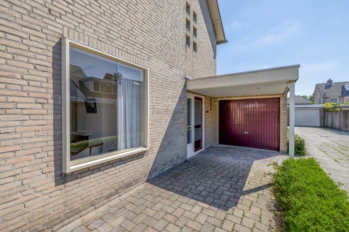 Foto 10 van Sleedoornlaan 47