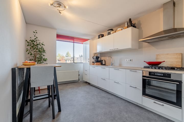 Foto 4 van Van Reigersbergenstraat 208