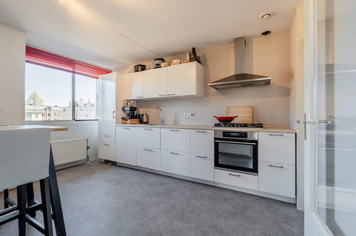 Foto 11 van Van Reigersbergenstraat 208