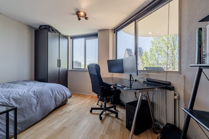 Foto 20 van Van Reigersbergenstraat 208