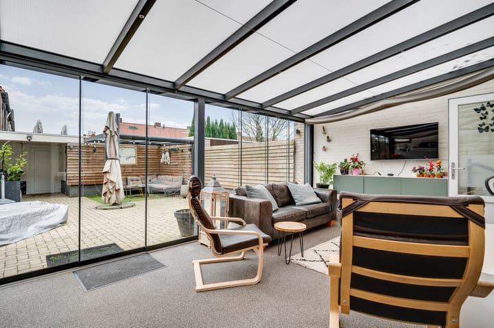 Foto 2 van Limburglaan 98