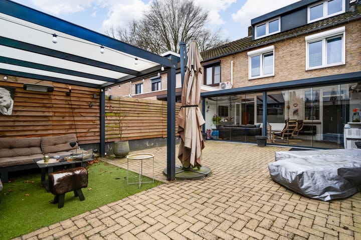 Foto 30 van Limburglaan 98