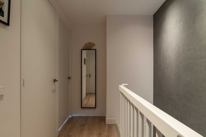 Foto 20 van Leilat 69