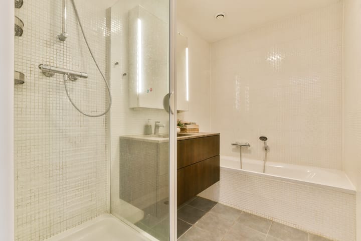 Photo 18 of Bertrand Russellstraat 42