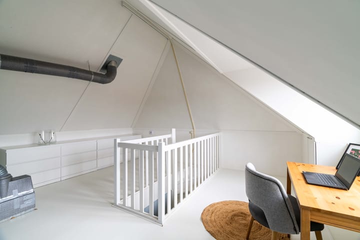 Foto 33 van Leilat 69