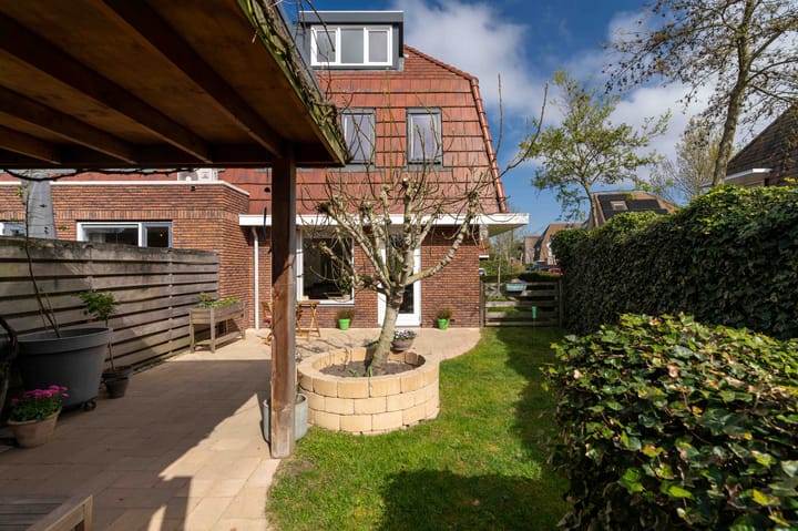 Foto 42 van Leilat 69