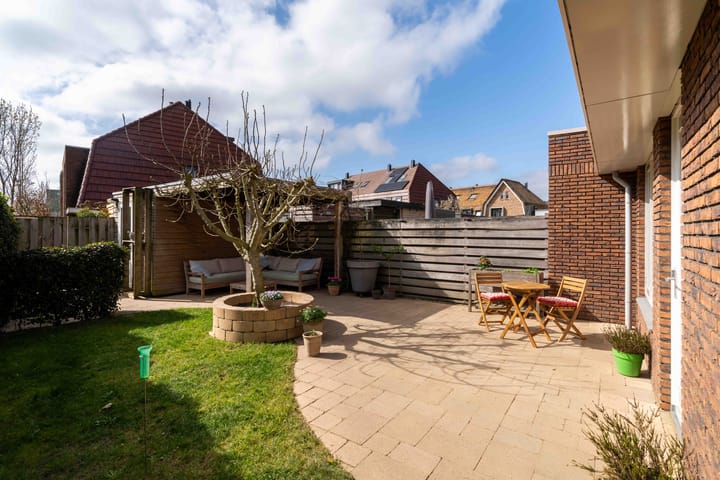 Foto 43 van Leilat 69