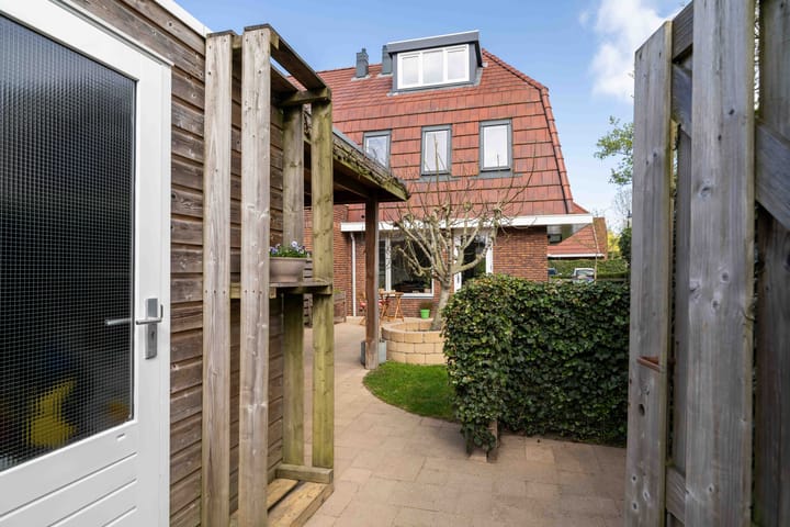 Foto 44 van Leilat 69