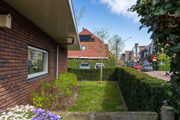 Foto 46 van Leilat 69