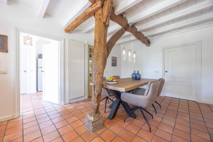 Foto 12 van Molenstraat 13