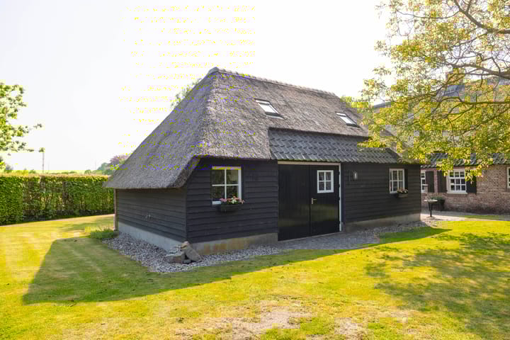 Foto 38 van Molenstraat 13