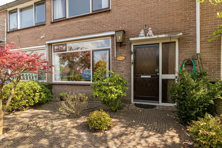 Photo 8 of Prinses Margriethof 20