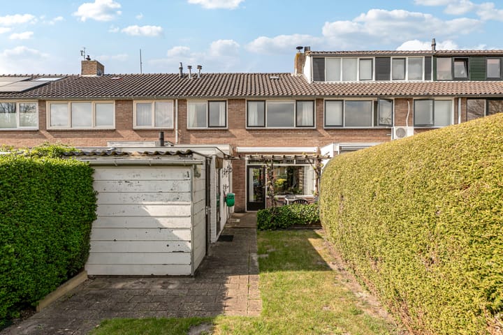 Photo 39 of Prinses Margriethof 20