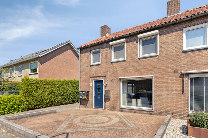 Foto 2 van Tuinstraat 35