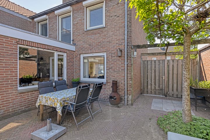 Foto 25 van Tuinstraat 35