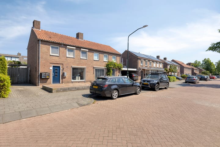 Foto 33 van Tuinstraat 35