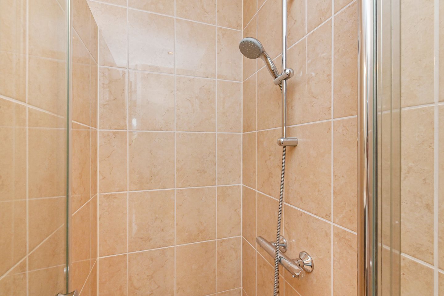 Foto 14 van Elzendreef 203