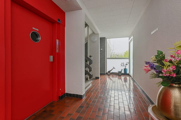 Foto 19 van Elzendreef 203