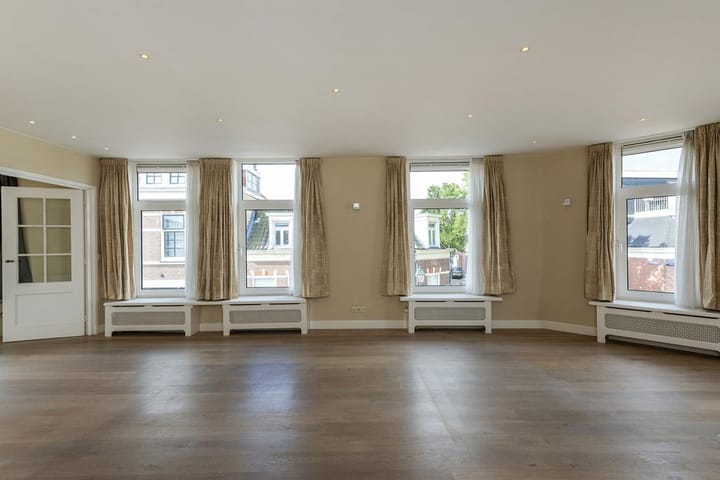 Foto 11 van Haringstraat 49