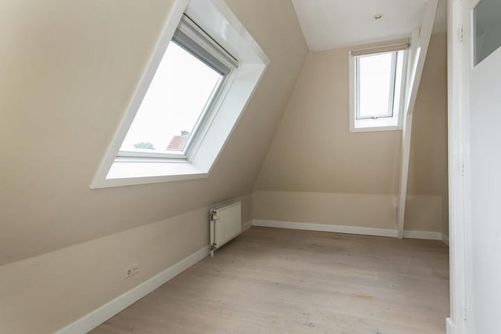 Foto 32 van Haringstraat 49