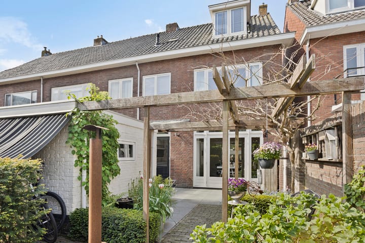 Foto 41 van Jan van Arkelstraat 8