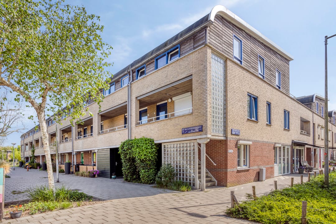 Foto 1 van Bep van Klaverenboulevard 42