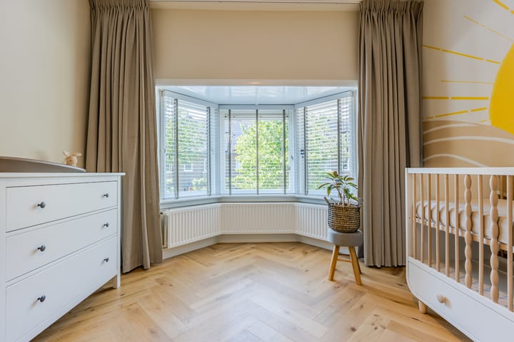 Photo 15 of van Voorst tot Voorststraat 34