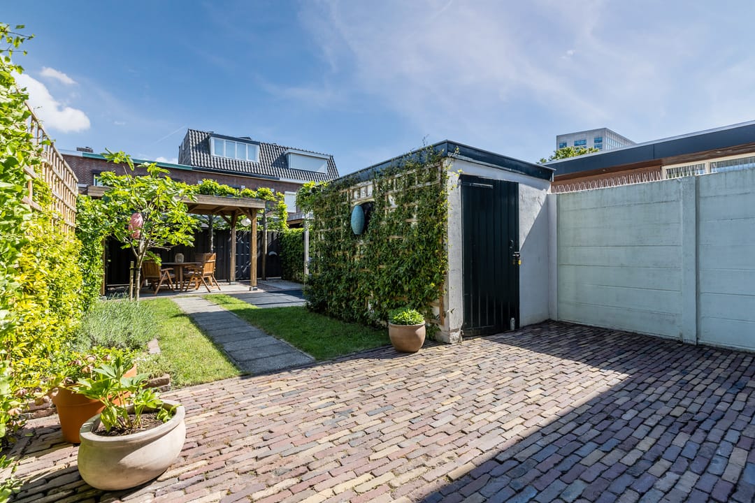 Foto 31 van van Voorst tot Voorststraat 34