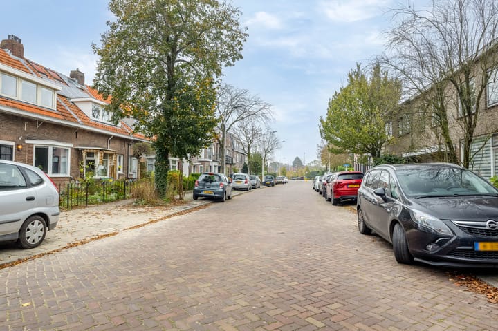 Foto 35 van Bavelselaan 71