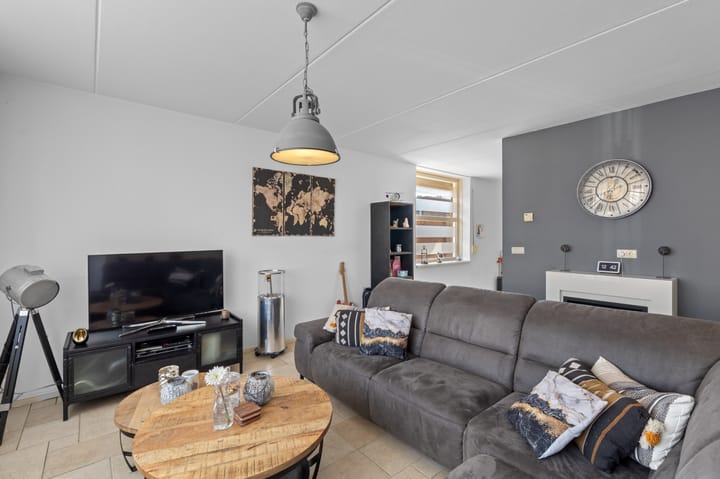 Foto 6 van Bredaseweg 128