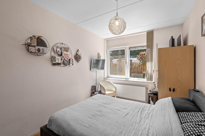 Foto 12 van Bredaseweg 128