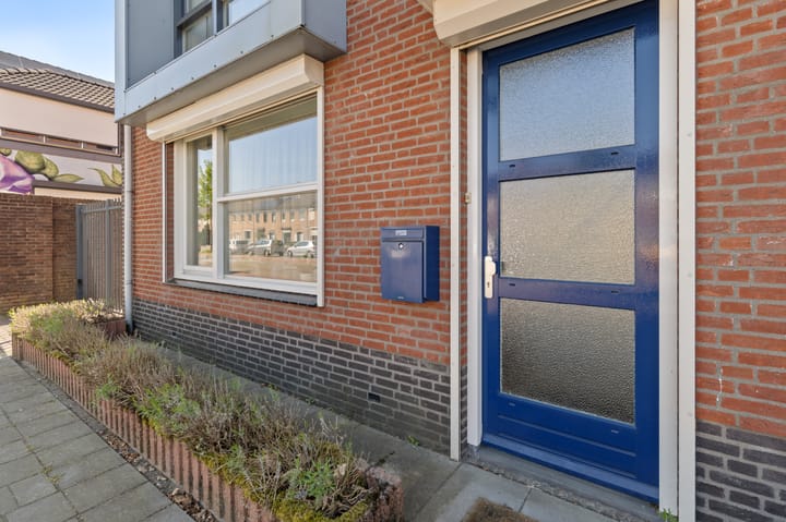 Foto 28 van Bredaseweg 128