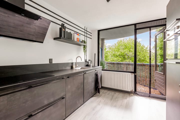 Foto 21 van Gitaarstraat 83