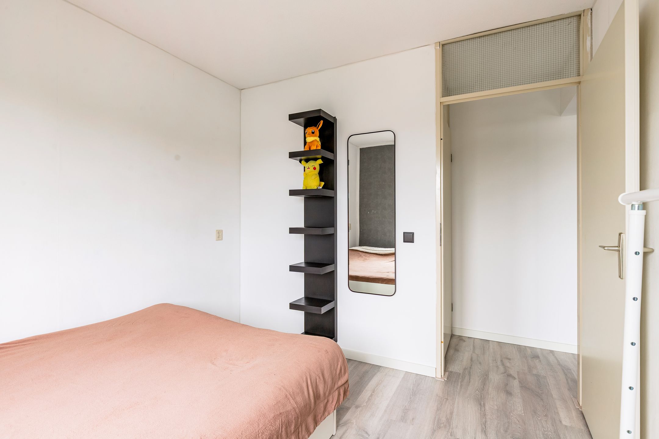 Foto 30 van Gitaarstraat 83