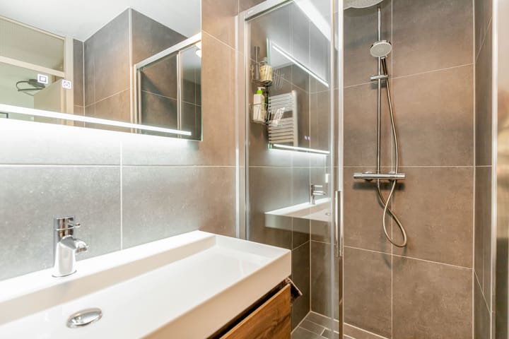 Foto 33 van Gitaarstraat 83