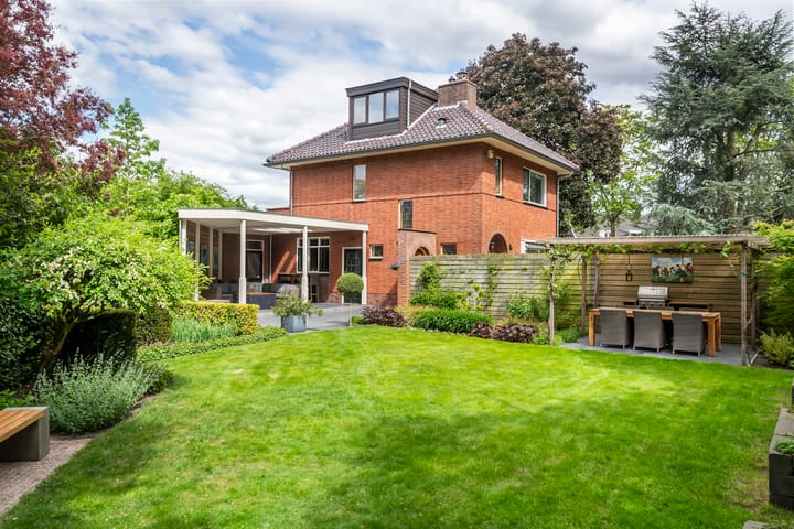 Photo 8 of Burgemeester Meslaan 6