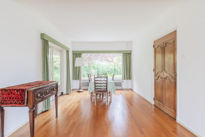 Photo 18 of Maasbrachterweg 27