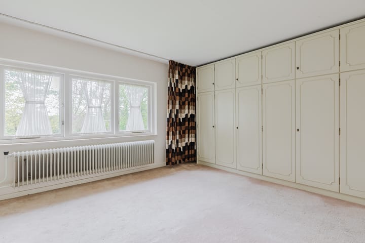 Photo 32 of Maasbrachterweg 27