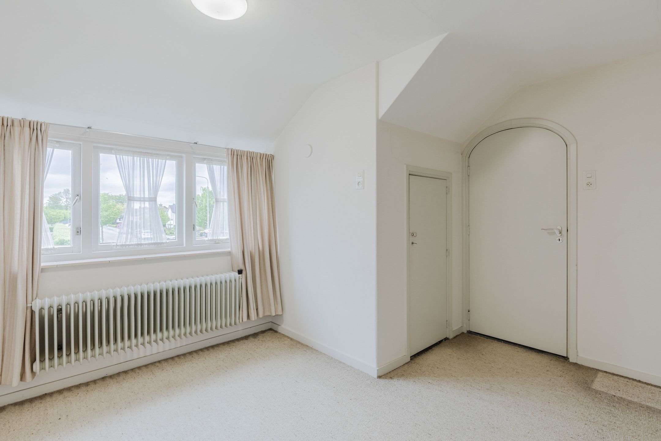 Foto 42 van Maasbrachterweg 27