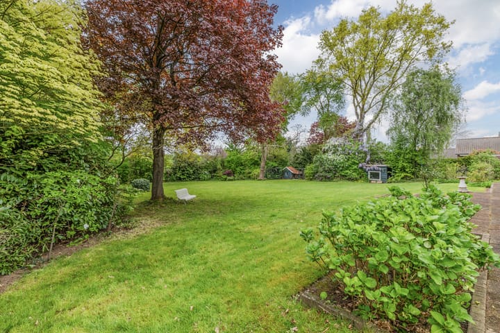 Photo 63 of Maasbrachterweg 27