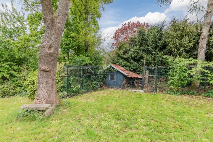 Photo 65 of Maasbrachterweg 27