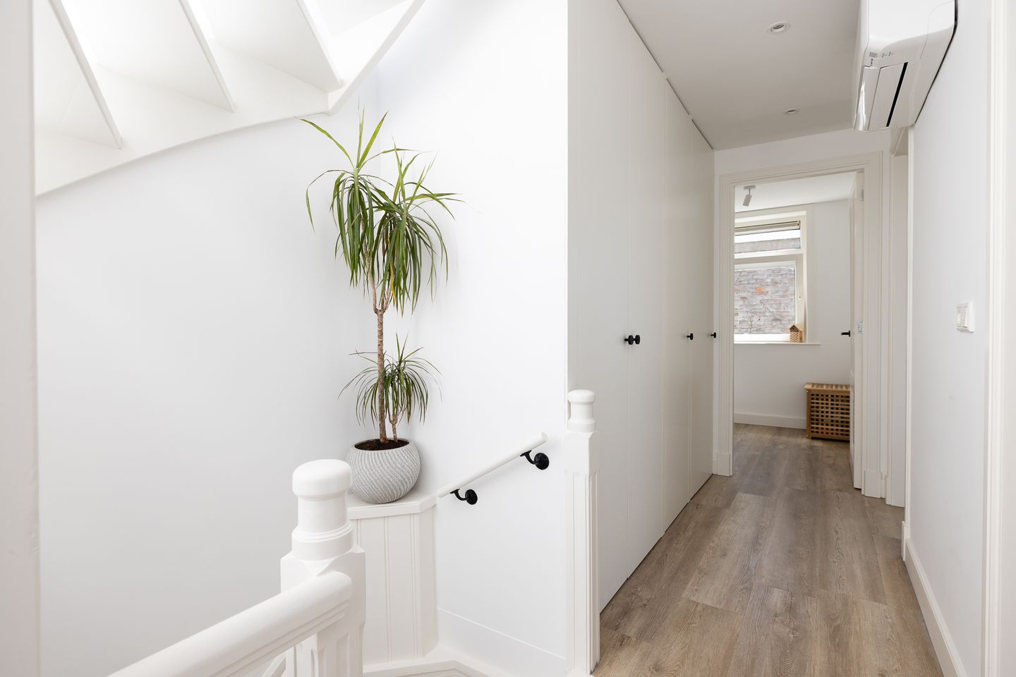 Foto 20 van Willem van Hillegaersbergstraat 90-C