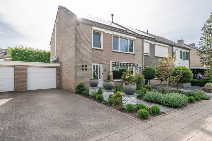 Foto 2 van ten Borchwardlaan 82