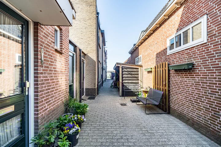 Foto 26 van Brouwerstraat 148