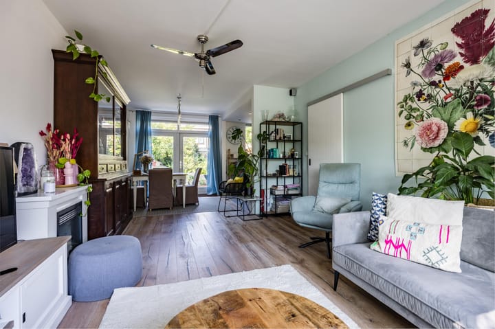 Foto 3 van Theeroos 1